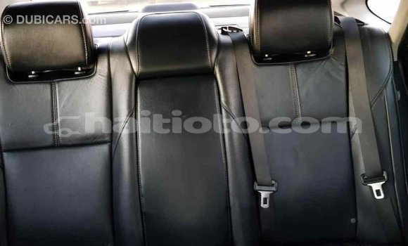 Acheter Import Voiture Toyota Avalon Noir à Import - Dubai, Artibonite Acheter Import Voiture Toyota Avalon Noir à Import - Dubai, Artibonite