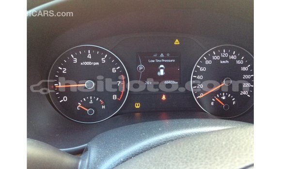 Acheter Import Voiture Kia Sportage Bleu à Import - Dubai, Artibonite Acheter Import Voiture Kia Sportage Bleu à Import - Dubai, Artibonite