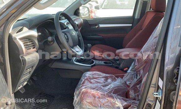 Buy Import Toyota Hilux Other Car in Import - Dubai in Artibonite Buy Import Toyota Hilux Other Car in Import - Dubai in Artibonite