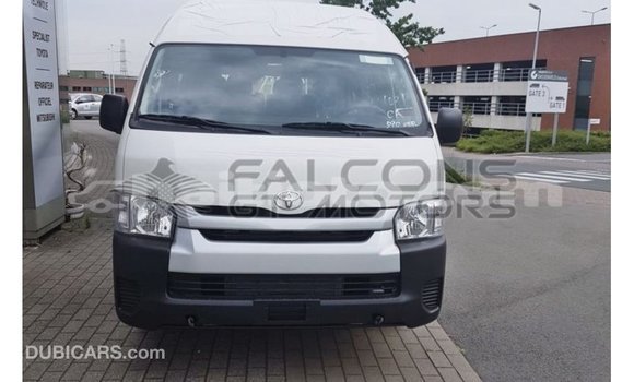 Buy Import Toyota Hiace White Car in Import - Dubai in Artibonite Buy Import Toyota Hiace White Car in Import - Dubai in Artibonite