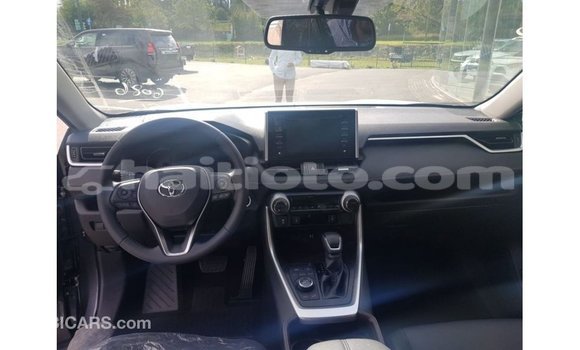 Buy Import Toyota 4Runner Other Car in Import - Dubai in Artibonite Buy Import Toyota 4Runner Other Car in Import - Dubai in Artibonite