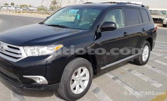 Acheter Import Voiture Toyota Highlander Noir à Import - Dubai, Artibonite Acheter Import Voiture Toyota Highlander Noir à Import - Dubai, Artibonite