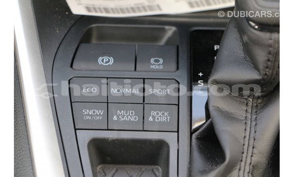 Acheter Import Voiture Toyota 4Runner Blanc à Import - Dubai, Artibonite Acheter Import Voiture Toyota 4Runner Blanc à Import - Dubai, Artibonite