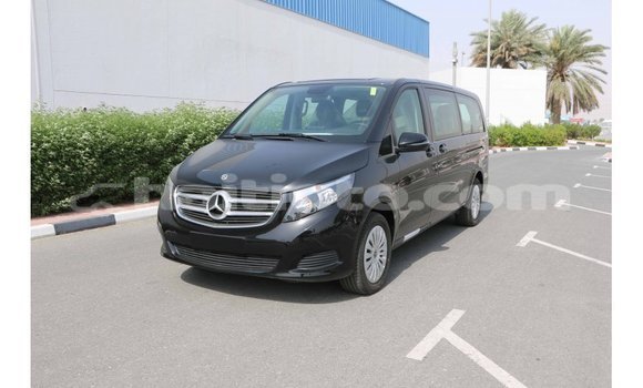 Acheter Import Voiture Mercedes-Benz 250 Noir à Import - Dubai, Artibonite Acheter Import Voiture Mercedes-Benz 250 Noir à Import - Dubai, Artibonite