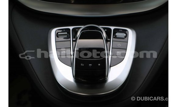 Acheter Import Voiture Mercedes-Benz 250 Noir à Import - Dubai, Artibonite Acheter Import Voiture Mercedes-Benz 250 Noir à Import - Dubai, Artibonite