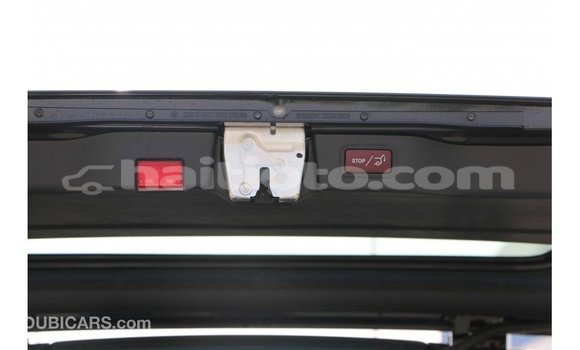 Acheter Import Voiture Mercedes-Benz 250 Noir à Import - Dubai, Artibonite Acheter Import Voiture Mercedes-Benz 250 Noir à Import - Dubai, Artibonite