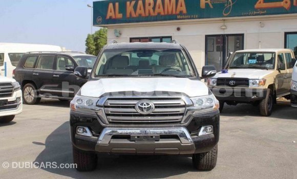 Acheter Import Voiture Toyota Land Cruiser Noir à Import - Dubai, Artibonite Acheter Import Voiture Toyota Land Cruiser Noir à Import - Dubai, Artibonite