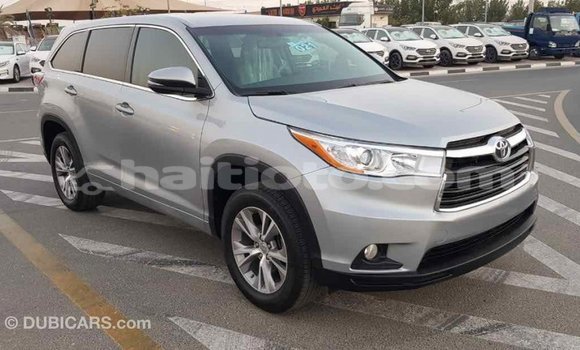 Acheter Import Voiture Toyota Highlander Autre à Import - Dubai, Artibonite Acheter Import Voiture Toyota Highlander Autre à Import - Dubai, Artibonite
