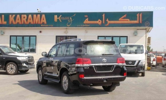 Acheter Import Voiture Toyota Land Cruiser Noir à Import - Dubai, Artibonite Acheter Import Voiture Toyota Land Cruiser Noir à Import - Dubai, Artibonite