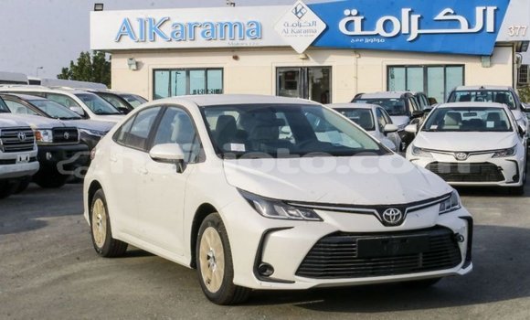 Acheter Import Voiture Toyota Corolla Blanc à Import - Dubai, Artibonite Acheter Import Voiture Toyota Corolla Blanc à Import - Dubai, Artibonite