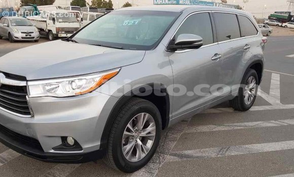 Acheter Import Voiture Toyota Highlander Autre à Import - Dubai, Artibonite Acheter Import Voiture Toyota Highlander Autre à Import - Dubai, Artibonite