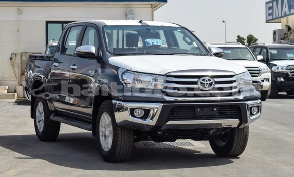 Acheter Import Voiture Toyota Hilux Autre à Import - Dubai, Artibonite Acheter Import Voiture Toyota Hilux Autre à Import - Dubai, Artibonite