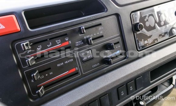 Acheter Import Voiture Toyota Coaster Blanc à Import - Dubai, Artibonite Acheter Import Voiture Toyota Coaster Blanc à Import - Dubai, Artibonite