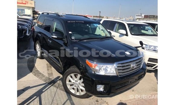 Acheter Import Voiture Toyota Land Cruiser Noir à Import - Dubai, Artibonite Acheter Import Voiture Toyota Land Cruiser Noir à Import - Dubai, Artibonite