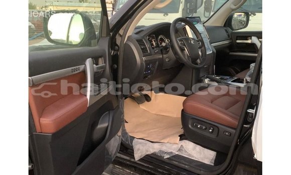 Buy Import Toyota Land Cruiser Black Car in Import - Dubai in Artibonite Buy Import Toyota Land Cruiser Black Car in Import - Dubai in Artibonite