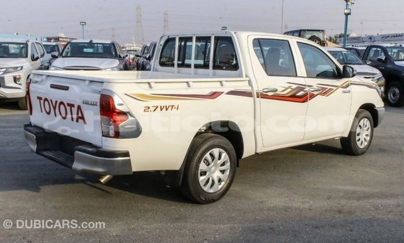 Acheter Import Voiture Toyota Hilux Blanc à Import - Dubai, Artibonite Acheter Import Voiture Toyota Hilux Blanc à Import - Dubai, Artibonite