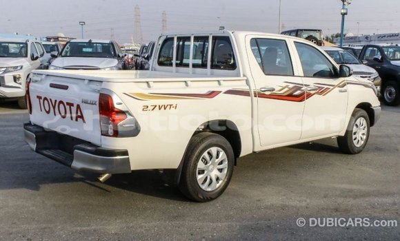 Acheter Import Voiture Toyota Hilux Blanc à Import - Dubai, Artibonite Acheter Import Voiture Toyota Hilux Blanc à Import - Dubai, Artibonite