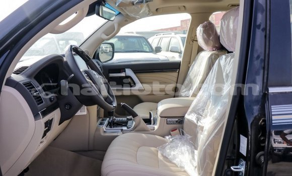 Acheter Import Voiture Toyota Land Cruiser Noir à Import - Dubai, Artibonite Acheter Import Voiture Toyota Land Cruiser Noir à Import - Dubai, Artibonite