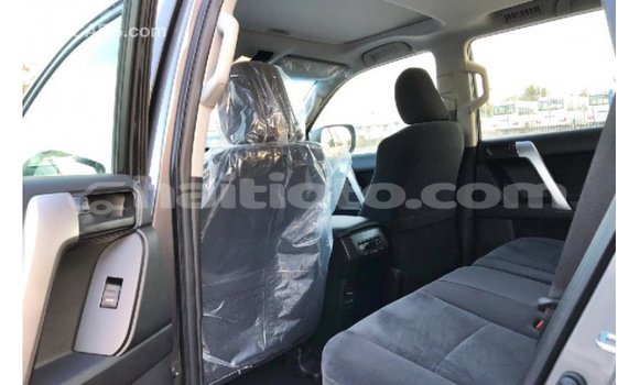 Acheter Import Voiture Toyota Prado Autre à Import - Dubai, Artibonite Acheter Import Voiture Toyota Prado Autre à Import - Dubai, Artibonite