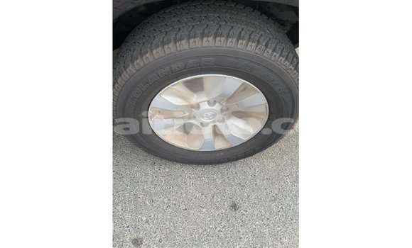 Acheter Import Voiture Toyota Hilux Noir à Import - Dubai, Artibonite Acheter Import Voiture Toyota Hilux Noir à Import - Dubai, Artibonite
