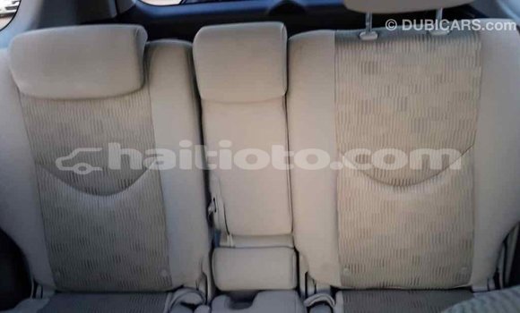 Acheter Import Voiture Toyota RAV4 Rouge à Import - Dubai, Artibonite Acheter Import Voiture Toyota RAV4 Rouge à Import - Dubai, Artibonite