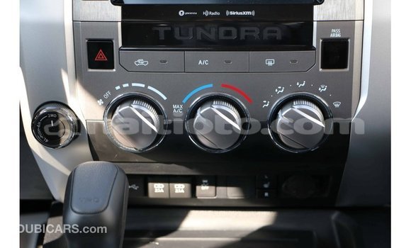 Acheter Import Voiture Toyota Tundra Blanc à Import - Dubai, Artibonite Acheter Import Voiture Toyota Tundra Blanc à Import - Dubai, Artibonite