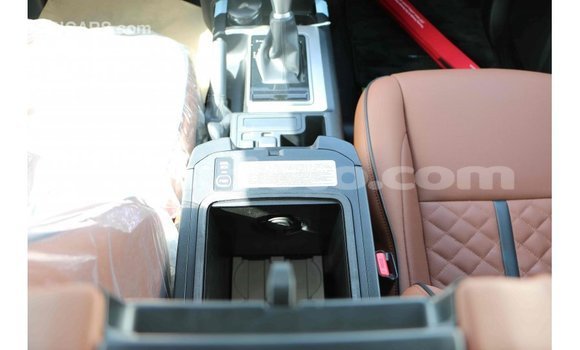 Acheter Import Voiture Toyota Prado Noir à Import - Dubai, Artibonite Acheter Import Voiture Toyota Prado Noir à Import - Dubai, Artibonite