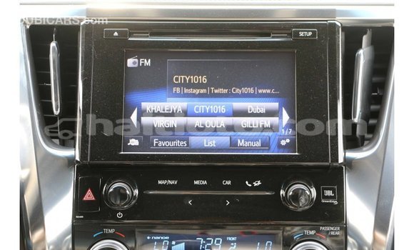 Acheter Import Voiture Toyota Alphard Blanc à Import - Dubai, Artibonite Acheter Import Voiture Toyota Alphard Blanc à Import - Dubai, Artibonite