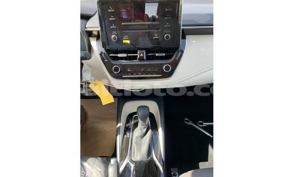 Buy Import Toyota Corolla White Car in Import - Dubai in Artibonite Buy Import Toyota Corolla White Car in Import - Dubai in Artibonite