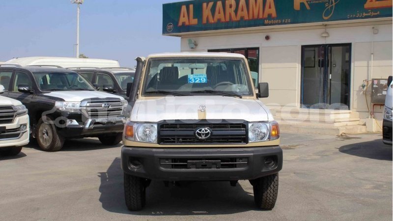 Big with watermark toyota land cruiser artibonite import dubai 2035