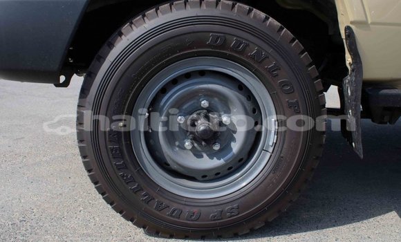 Acheter Import Voiture Toyota Land Cruiser Beige à Import - Dubai, Artibonite Acheter Import Voiture Toyota Land Cruiser Beige à Import - Dubai, Artibonite