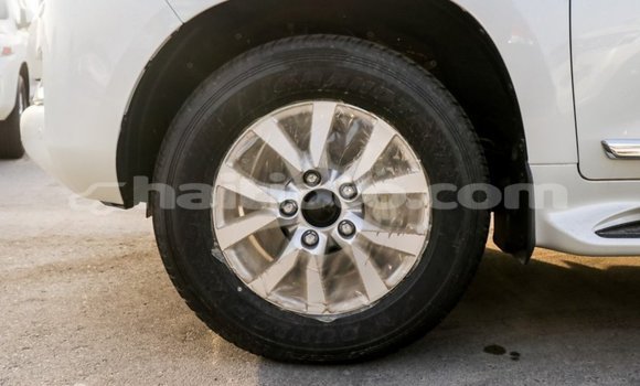 Acheter Import Voiture Toyota Land Cruiser Blanc à Import - Dubai, Artibonite Acheter Import Voiture Toyota Land Cruiser Blanc à Import - Dubai, Artibonite