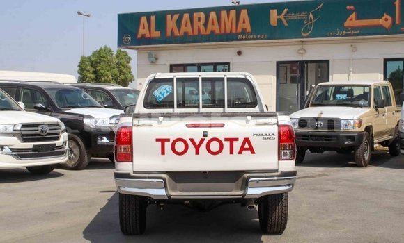 Buy Import Toyota Hilux White Car in Import - Dubai in Artibonite Buy Import Toyota Hilux White Car in Import - Dubai in Artibonite