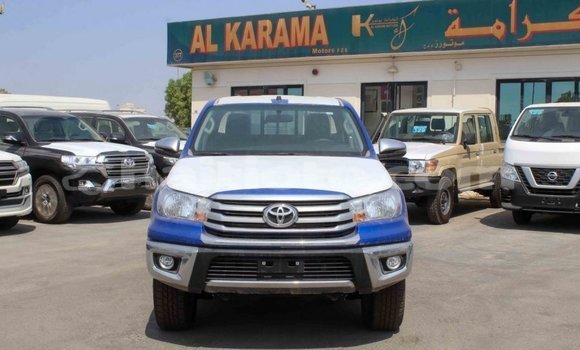 Acheter Import Voiture Toyota Hilux Bleu à Import - Dubai, Artibonite Acheter Import Voiture Toyota Hilux Bleu à Import - Dubai, Artibonite