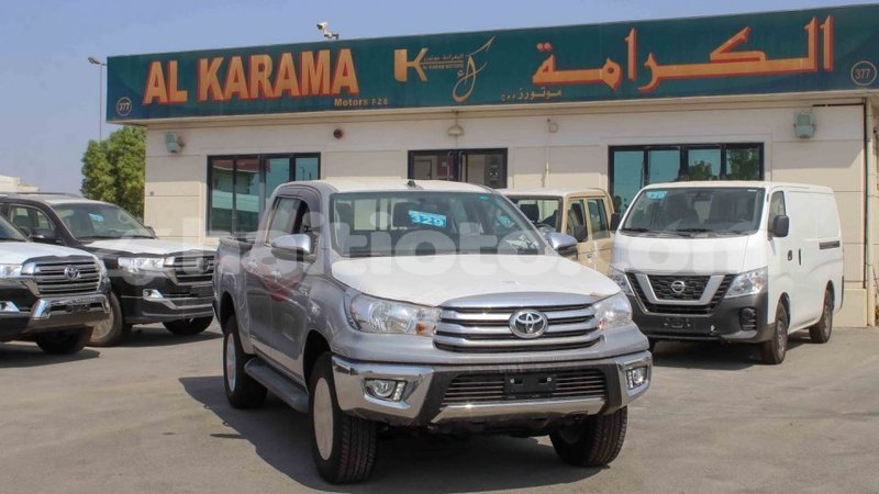 Big with watermark toyota hilux artibonite import dubai 2043