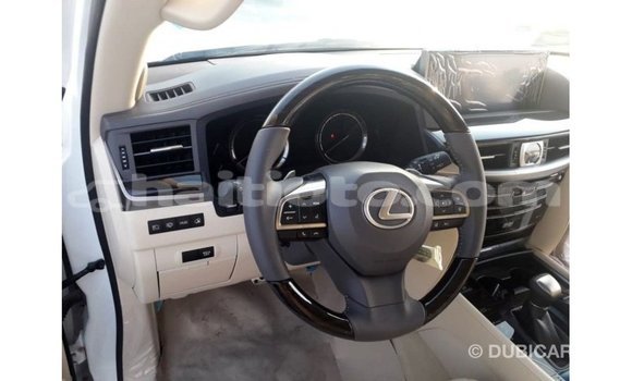 Acheter Import Voiture Lexus LX Blanc à Import - Dubai, Artibonite Acheter Import Voiture Lexus LX Blanc à Import - Dubai, Artibonite