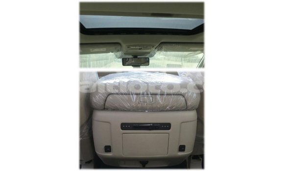 Buy Import Nissan Patrol White Car in Import - Dubai in Artibonite Buy Import Nissan Patrol White Car in Import - Dubai in Artibonite