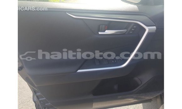 Buy Import Toyota 4Runner Other Car in Import - Dubai in Artibonite Buy Import Toyota 4Runner Other Car in Import - Dubai in Artibonite
