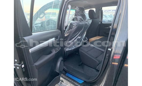 Buy Import Toyota Hilux Black Car in Import - Dubai in Artibonite Buy Import Toyota Hilux Black Car in Import - Dubai in Artibonite