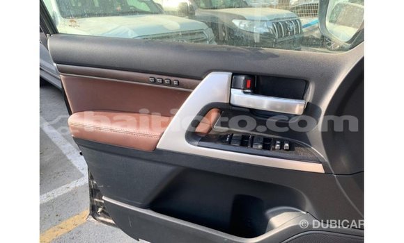 Buy Import Toyota Land Cruiser Black Car in Import - Dubai in Artibonite Buy Import Toyota Land Cruiser Black Car in Import - Dubai in Artibonite
