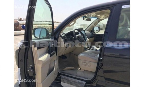Buy Import Toyota Land Cruiser Black Car in Import - Dubai in Artibonite Buy Import Toyota Land Cruiser Black Car in Import - Dubai in Artibonite