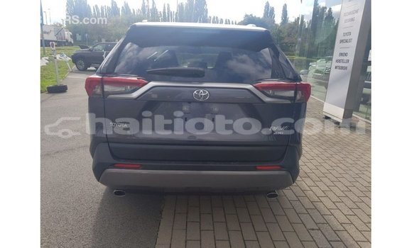 Buy Import Toyota 4Runner Other Car in Import - Dubai in Artibonite Buy Import Toyota 4Runner Other Car in Import - Dubai in Artibonite