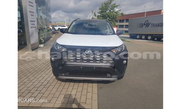 Buy Import Toyota 4Runner Other Car in Import - Dubai in Artibonite Buy Import Toyota 4Runner Other Car in Import - Dubai in Artibonite