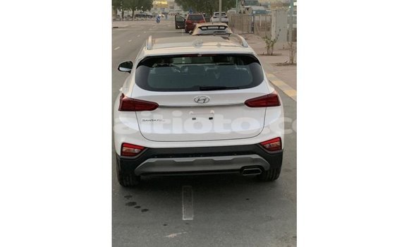 Buy Import Hyundai Santa Fe White Car in Import - Dubai in Artibonite Buy Import Hyundai Santa Fe White Car in Import - Dubai in Artibonite