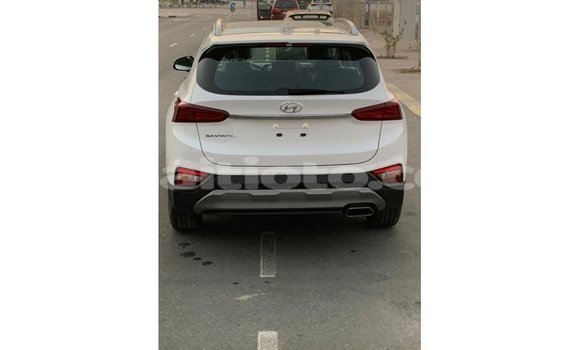 Buy Import Hyundai Santa Fe White Car in Import - Dubai in Artibonite Buy Import Hyundai Santa Fe White Car in Import - Dubai in Artibonite