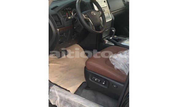 Buy Import Toyota Land Cruiser Black Car in Import - Dubai in Artibonite Buy Import Toyota Land Cruiser Black Car in Import - Dubai in Artibonite