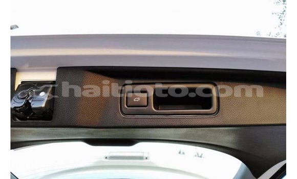 Buy Import Toyota Fortuner White Car in Import - Dubai in Artibonite Buy Import Toyota Fortuner White Car in Import - Dubai in Artibonite