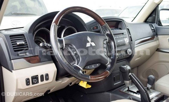 Acheter Import Voiture Mitsubishi Pajero Noir à Import - Dubai, Artibonite Acheter Import Voiture Mitsubishi Pajero Noir à Import - Dubai, Artibonite
