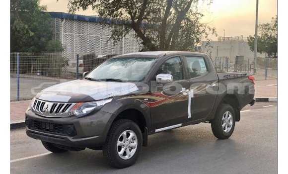 Buy Import Mitsubishi L200 Brown Car in Import - Dubai in Artibonite Buy Import Mitsubishi L200 Brown Car in Import - Dubai in Artibonite