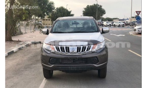 Buy Import Mitsubishi L200 Brown Car in Import - Dubai in Artibonite Buy Import Mitsubishi L200 Brown Car in Import - Dubai in Artibonite